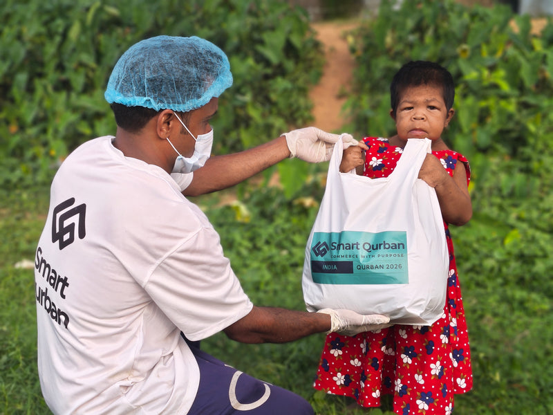 Volunteers distributing food parcels